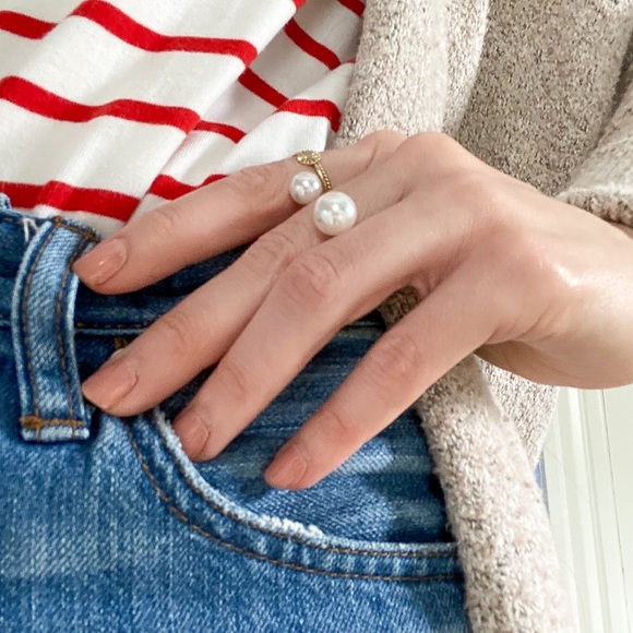 🆑 "Juliette" Ring || White Double Pearl Statement - Picture 6 of 11